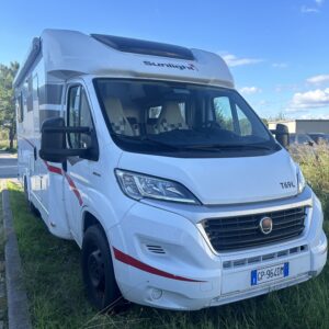 CAMPER SEMINTEGRALE LETTO NAUTICO IN VENDITA USATO