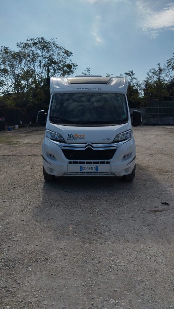 Camper letti gemelli usato